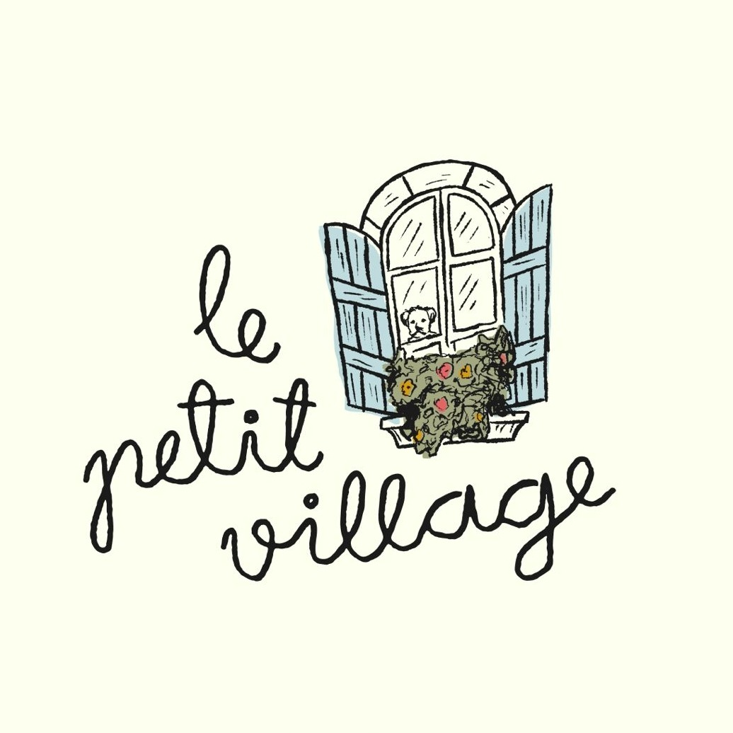 Le Petit Village Logo