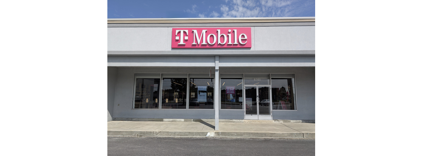 T-Mobile Experience Store