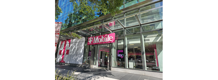 T-Mobile Experience Store