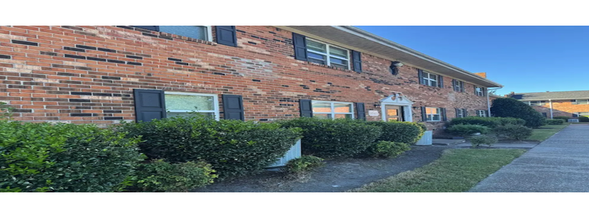 Crossroads Landing East (Norview Gardens)