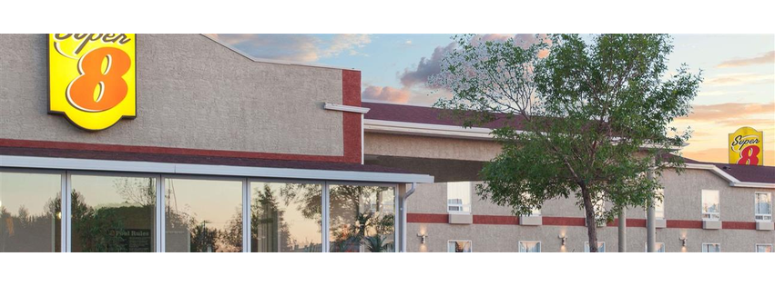 Super 8 by Wyndham Brandon MB