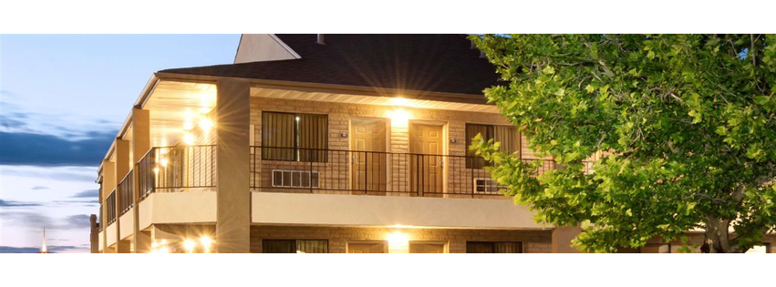Days Inn & Suites by Wyndham Albuquerque West