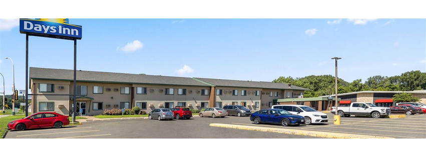 Days Inn by Wyndham Winona