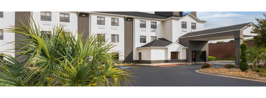 Days Inn by Wyndham McDonough