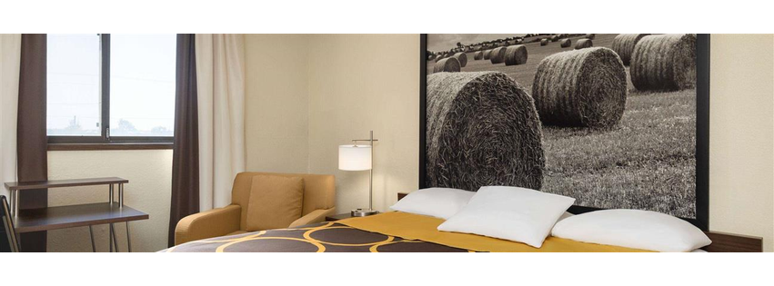 Super 8 by Wyndham Dodge City