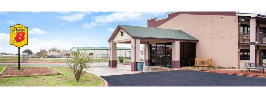 Super 8 by Wyndham Giddings