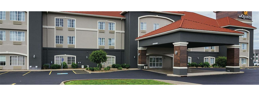 La Quinta Inn & Suites by Wyndham Bowling Green