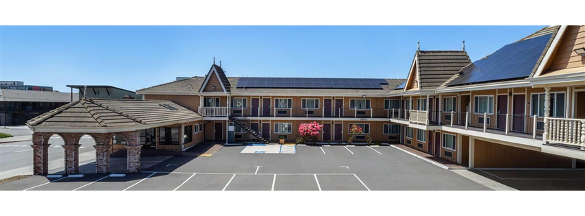 Ramada Bayside Inn & Suites Eureka