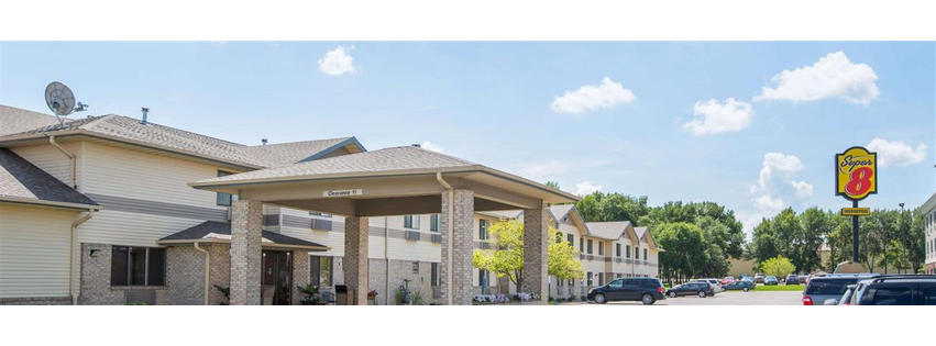 Super 8 by Wyndham Brookings