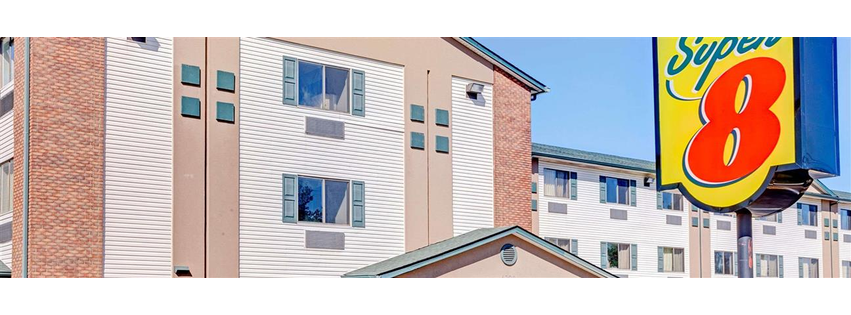 Super 8 by Wyndham Louisville Airport