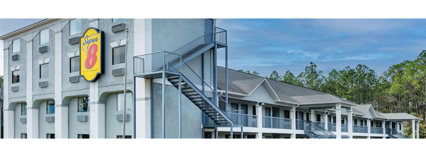 Super 8 by Wyndham Moss Point
