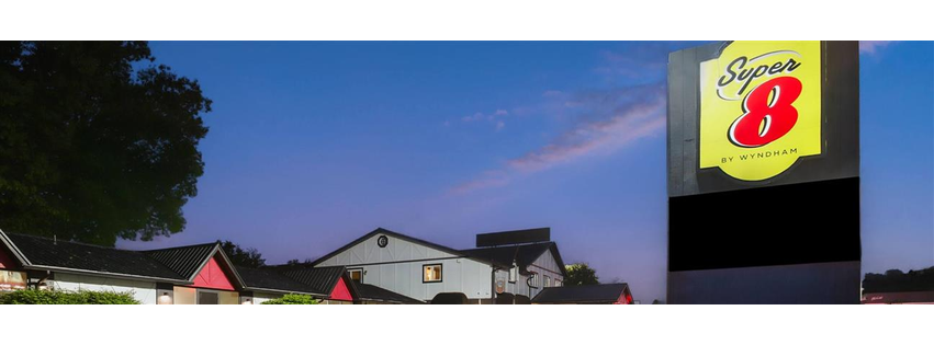 Super 8 by Wyndham Gananoque/Country Squire Resort