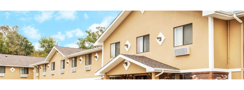 Super 8 by Wyndham Sterling Heights/Detroit Area