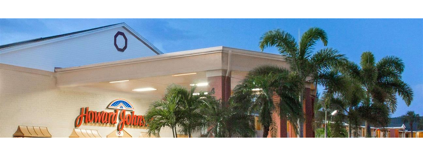 Howard Johnson by Wyndham Ft. Myers FL