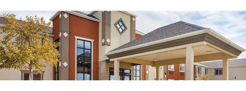 Howard Johnson by Wyndham Oacoma Hotel & Suites