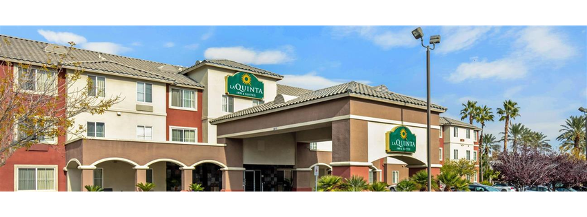 La Quinta Inn & Suites by Wyndham Las Vegas Red Rock