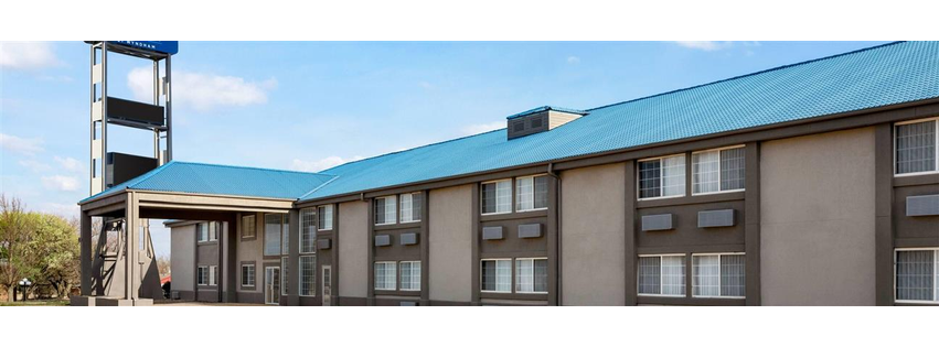 Baymont by Wyndham Blackwell I-35