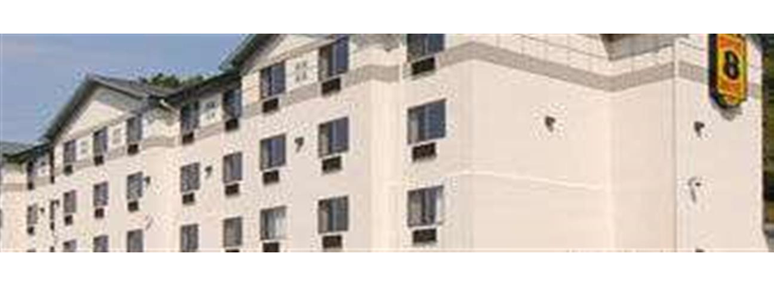 Super 8 by Wyndham Manchester Airport