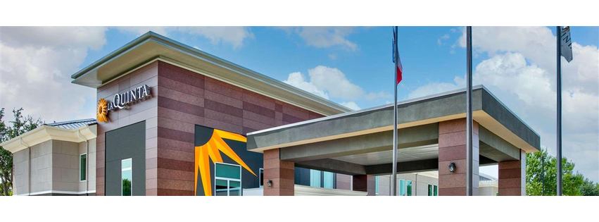 La Quinta Inn & Suites by Wyndham Dallas - Las Colinas