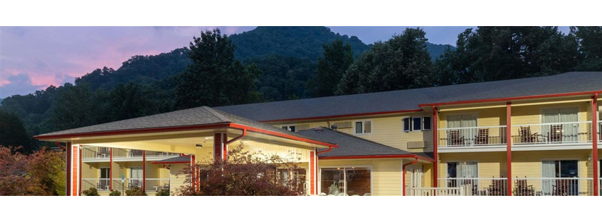 Ramada by Wyndham Maggie Valley