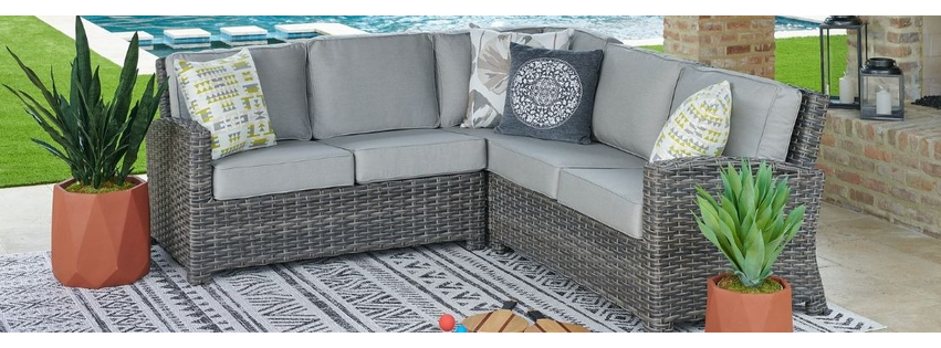 Fortunoff Backyard Store