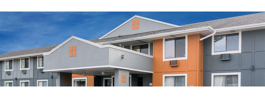 Super 8 by Wyndham Rochester Mayo Clinic Area