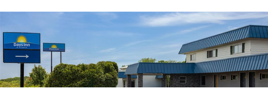 Days Inn by Wyndham Moosic