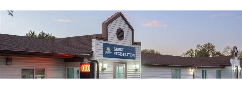Days Inn by Wyndham Jamestown