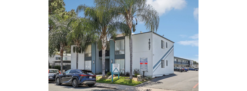 Terre at 1037 Peach Apartments