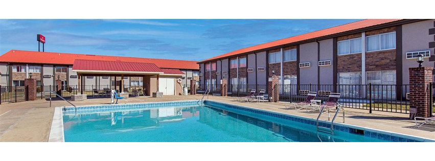 Ramada by Wyndham Bowling Green