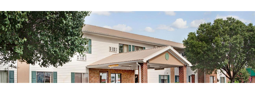 Super 8 by Wyndham West Memphis