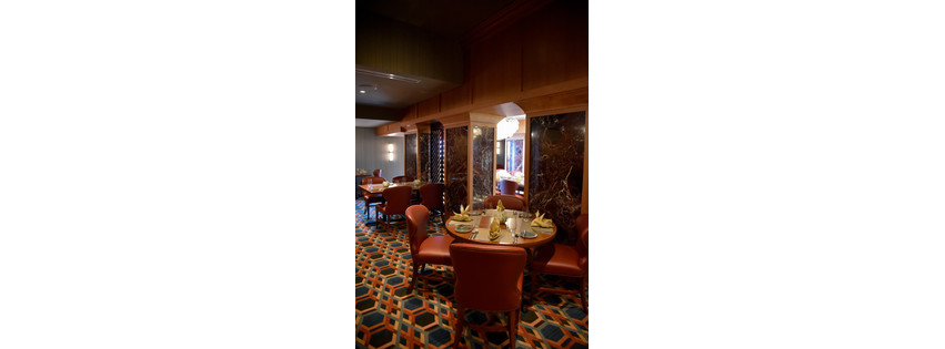 The Oak Room & Bar