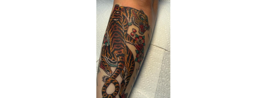 Powers Tattoos & Body Piercings Studio