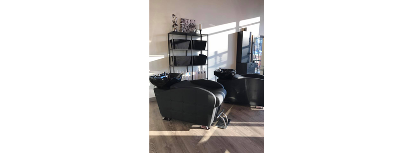 Robert James Salon